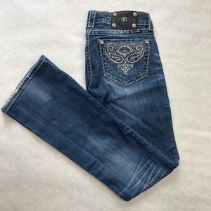 Miss Me Jeans rhinestone pockets Bootcut 27
